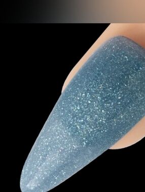 Young Nails Acrylic Powder in Aquamarine Spark